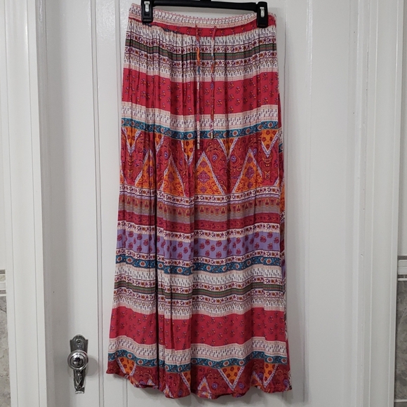 Boho Patterned Maxi Skirt - Picture 1 of 5